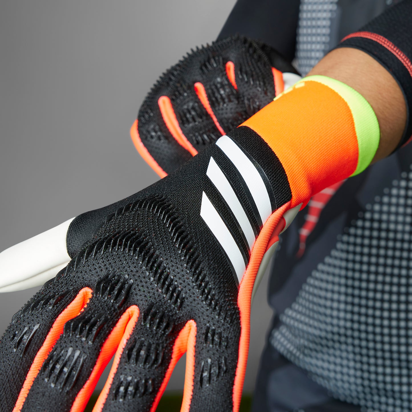 adidas Predator Pro Gloves - Black/Solar Red/Solar Yellow