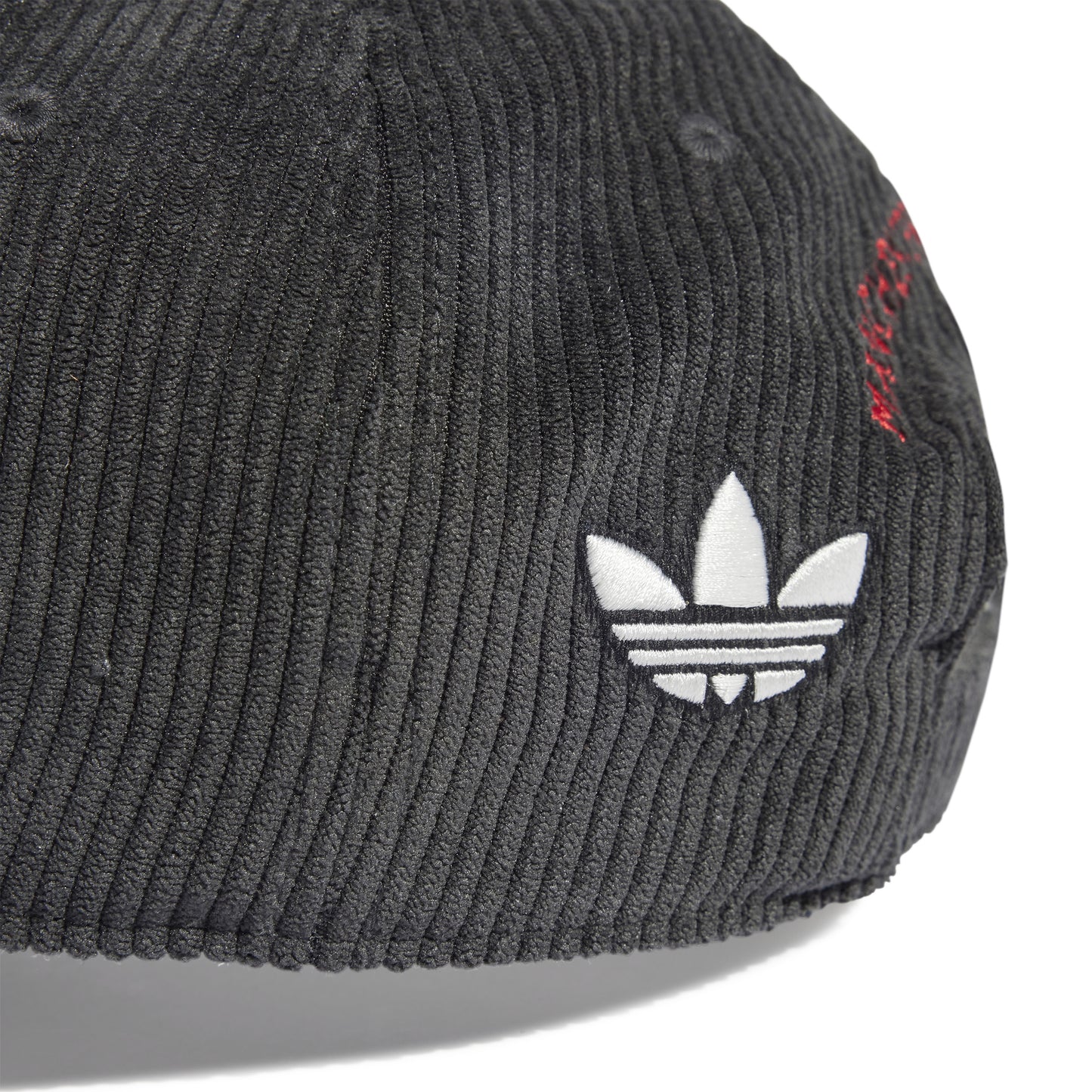 adidas Manchester United Third Baseball Cap - Carbon / Off White / Mufc Red
