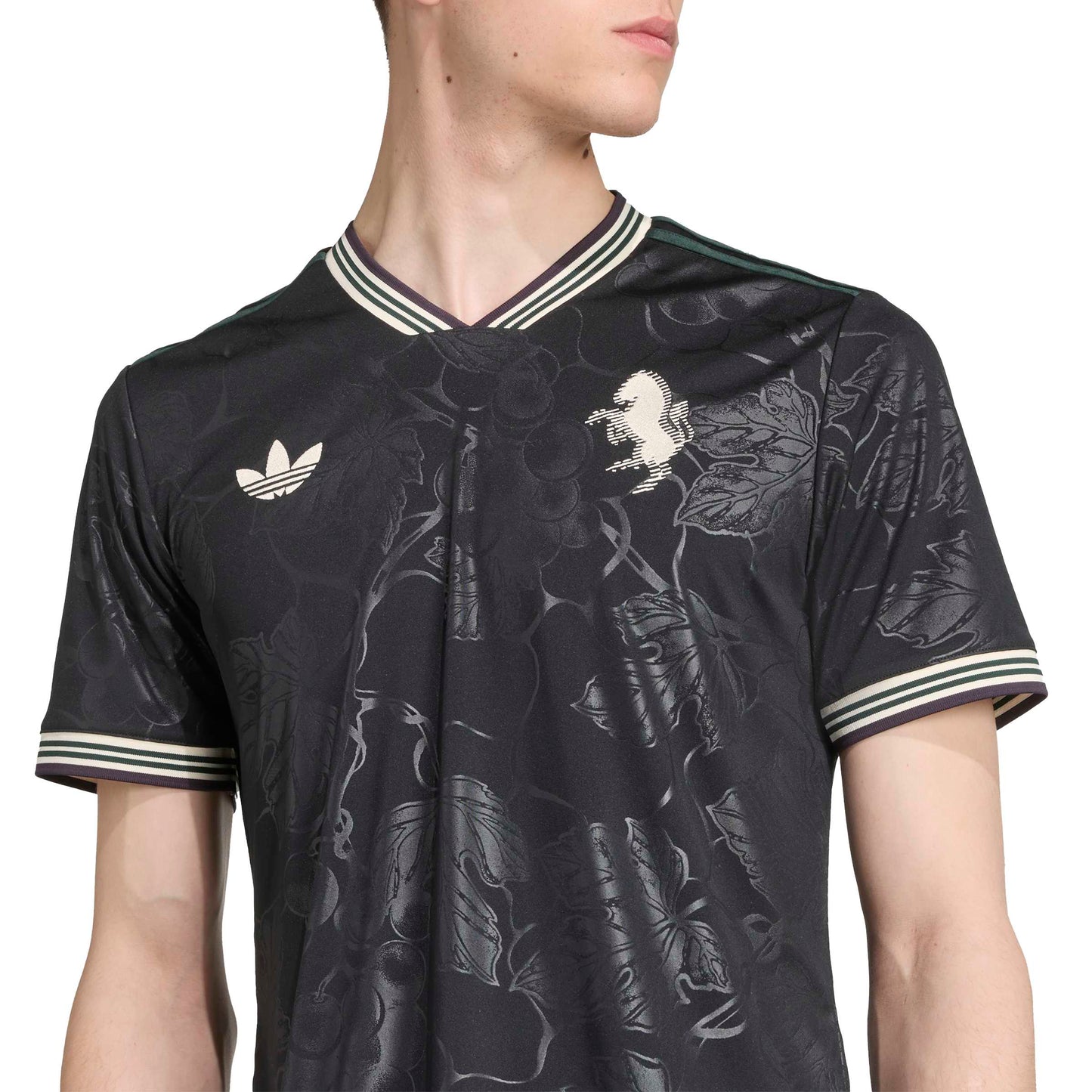adidas Juventus 25-26 3rd Jersey - Black / Ecru Tint
