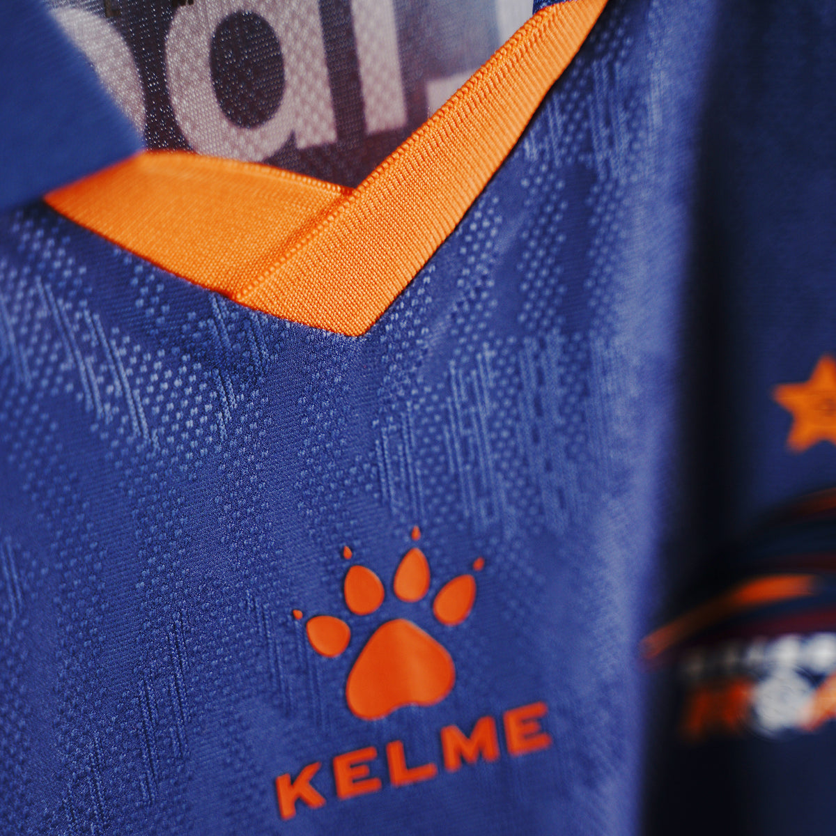 Kelme Brisbane Roar FC 26-27 Third Jersey