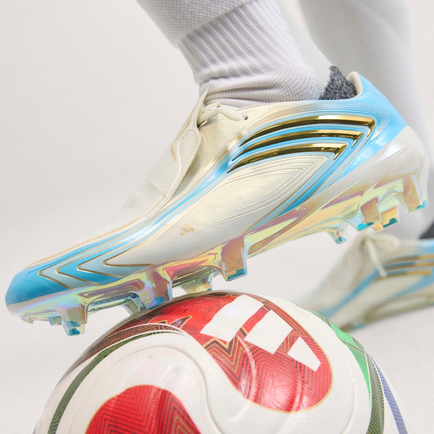 adidas F50 Messi Elite FG - Ivory / Semi Blue Burst / Icey Blue