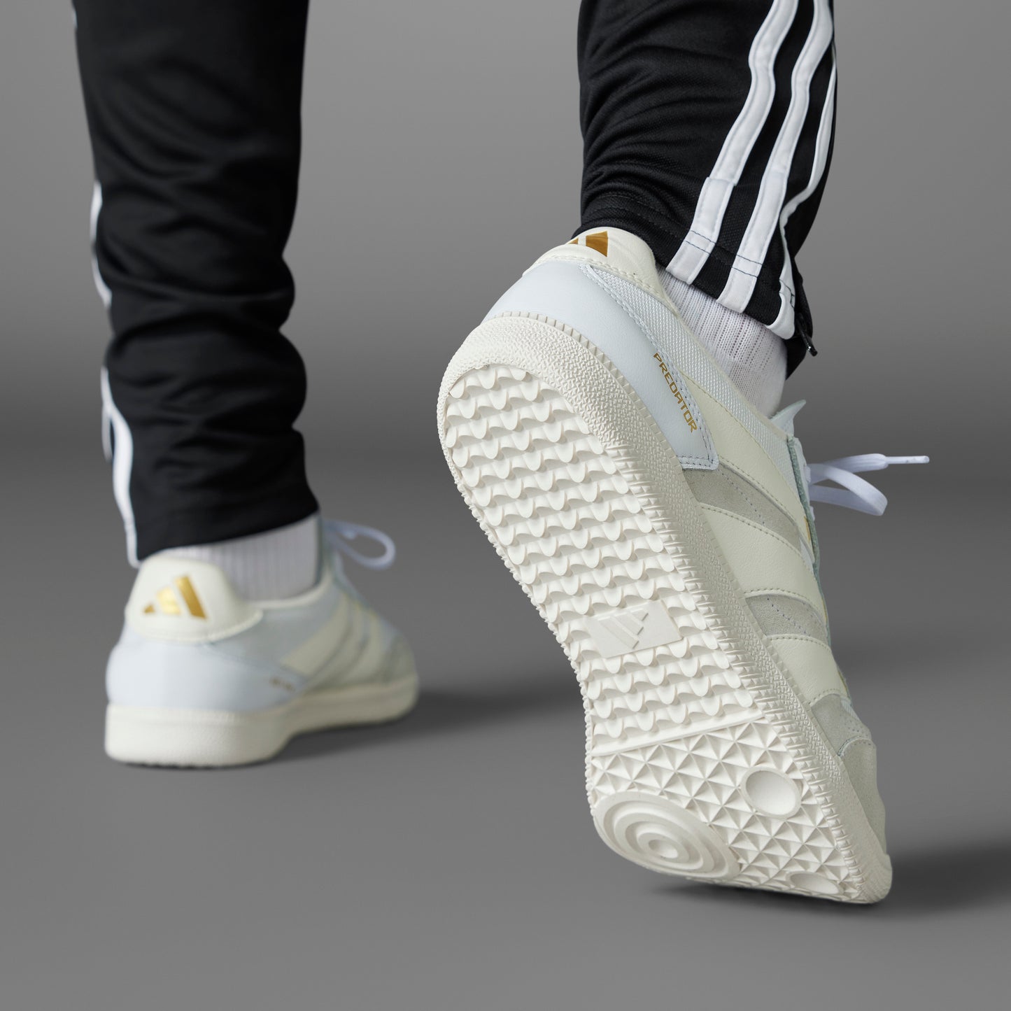 adidas Predator Freestyle - Cloud White/Off White/Gold Metallic