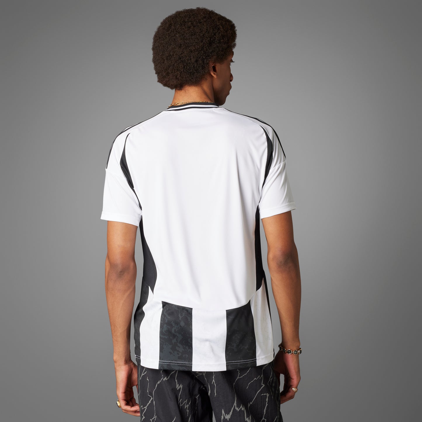 adidas Juventus 24-25 Home Jersey - White / Black