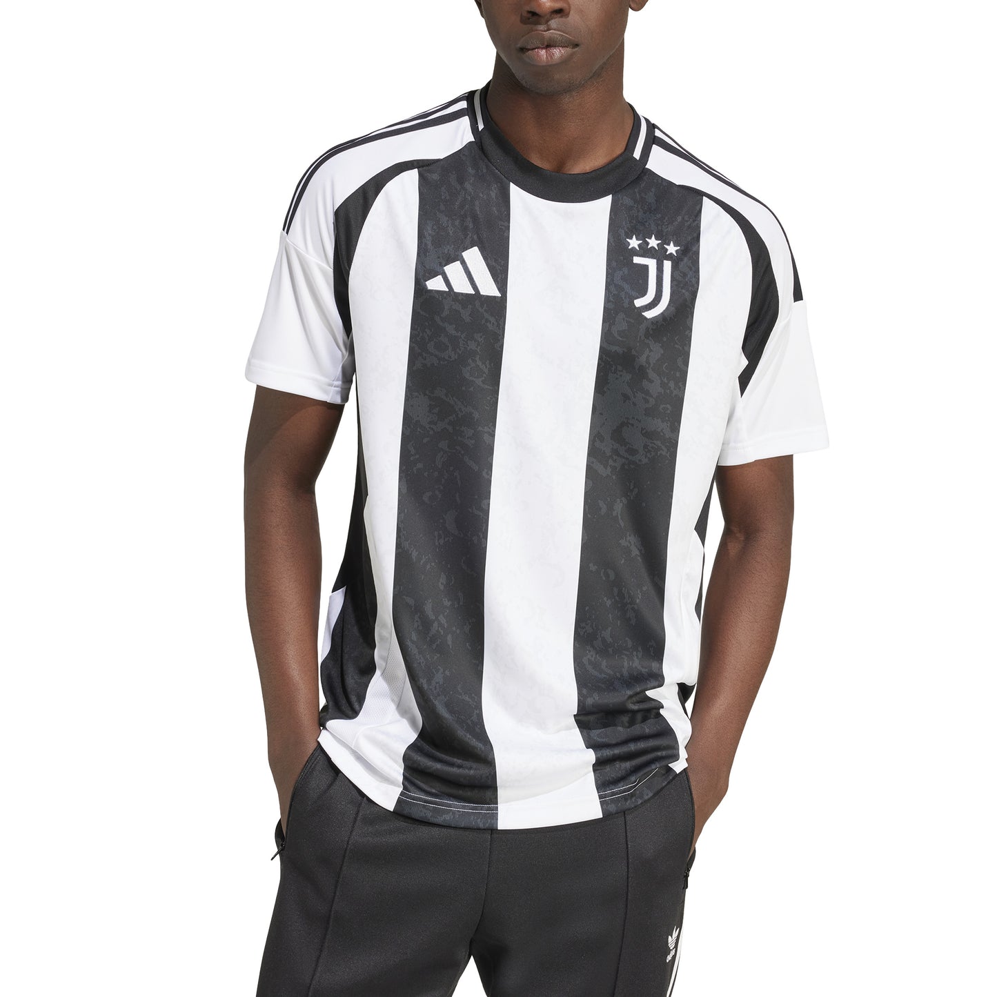 adidas Juventus 24-25 Home Jersey - White / Black