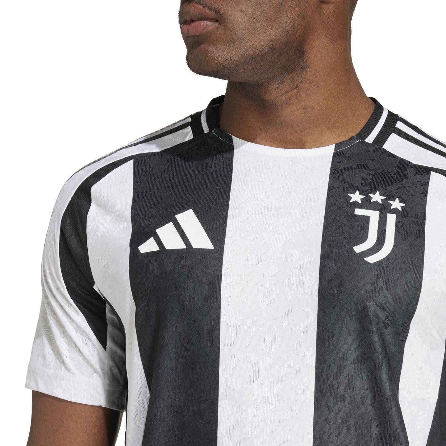 adidas Juventus 24-25 Authentic Home Jersey - White / Black