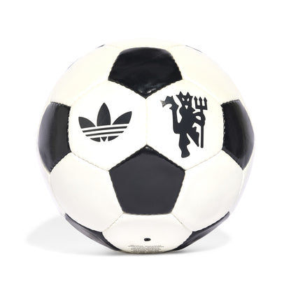 adidas Manchester United Third Club Ball - Off White