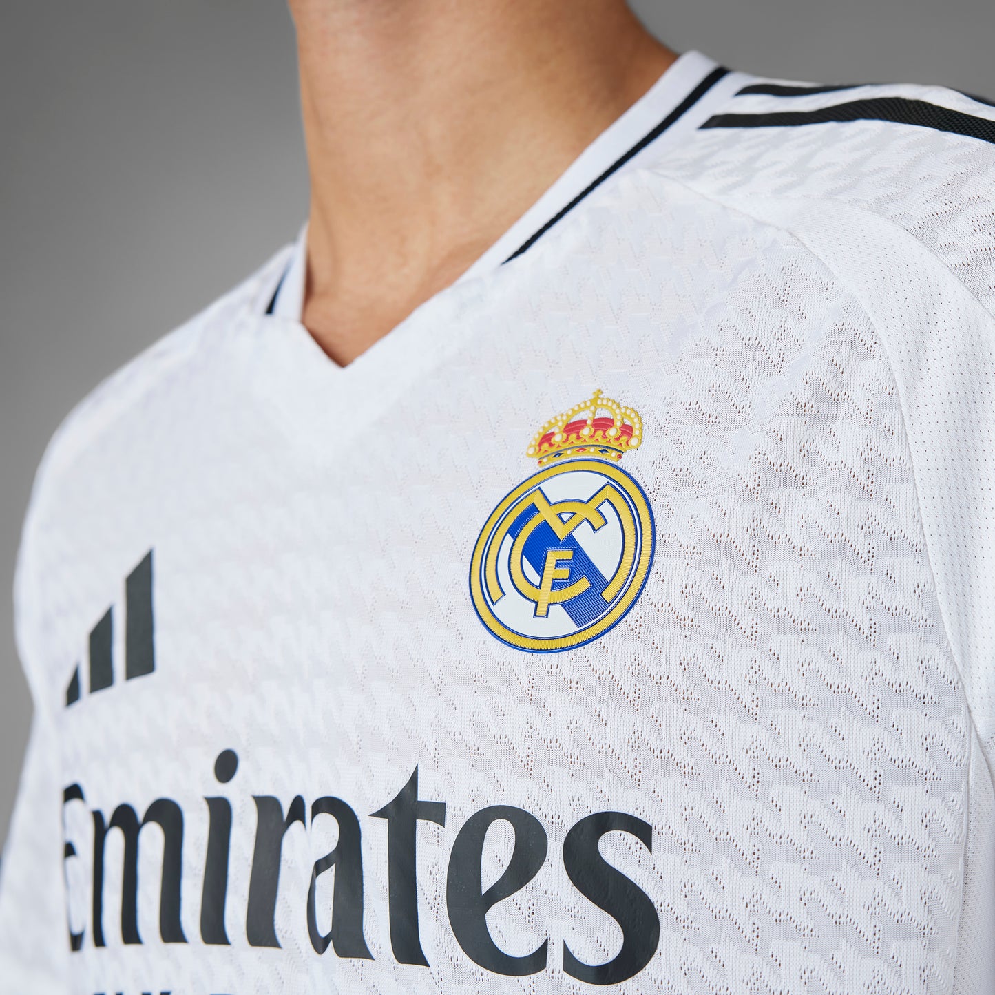 adidas Real Madrid Home Authentic Jersey 24-25 - White