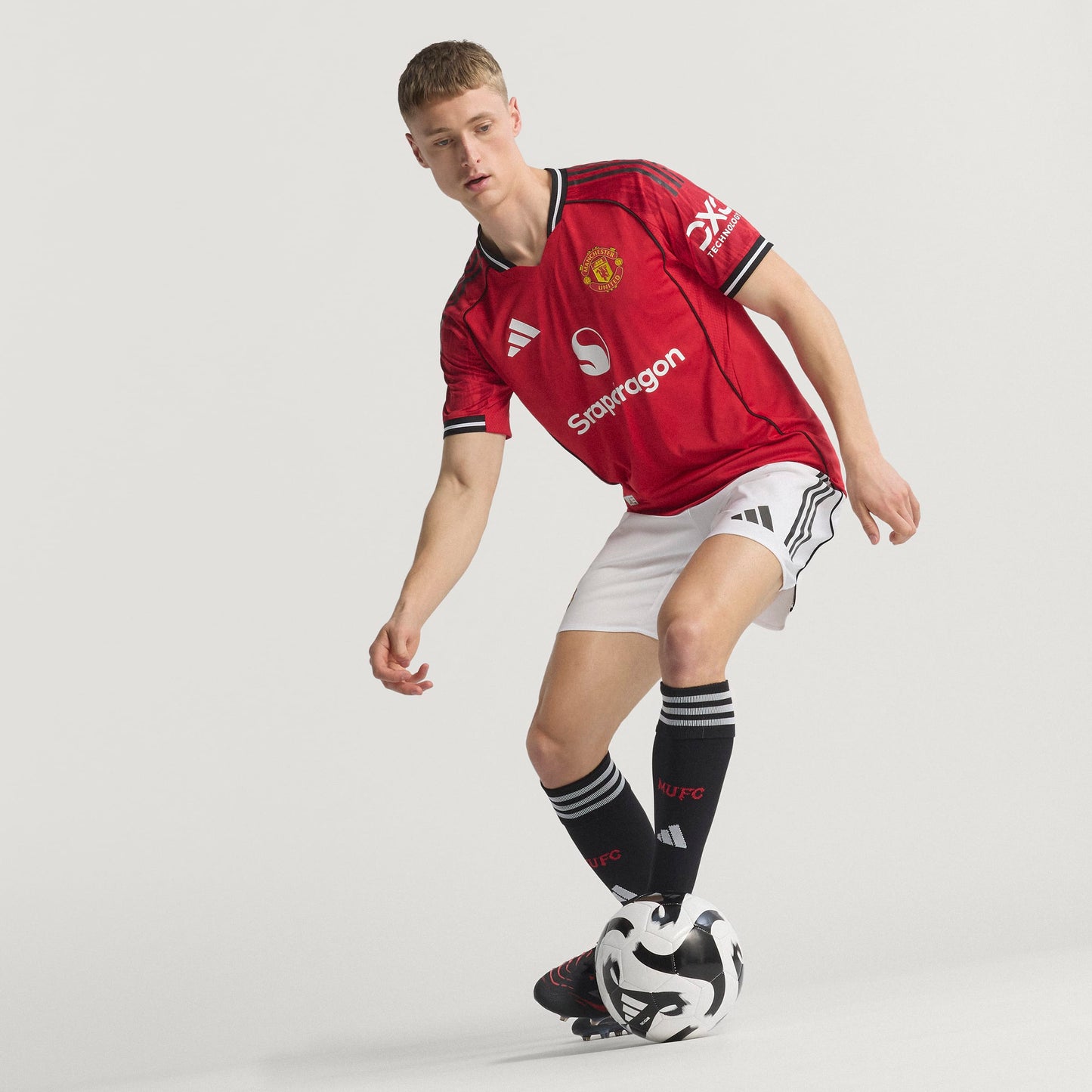 adidas Manchester United FC 25-26 Authentic Home - Mufc Red