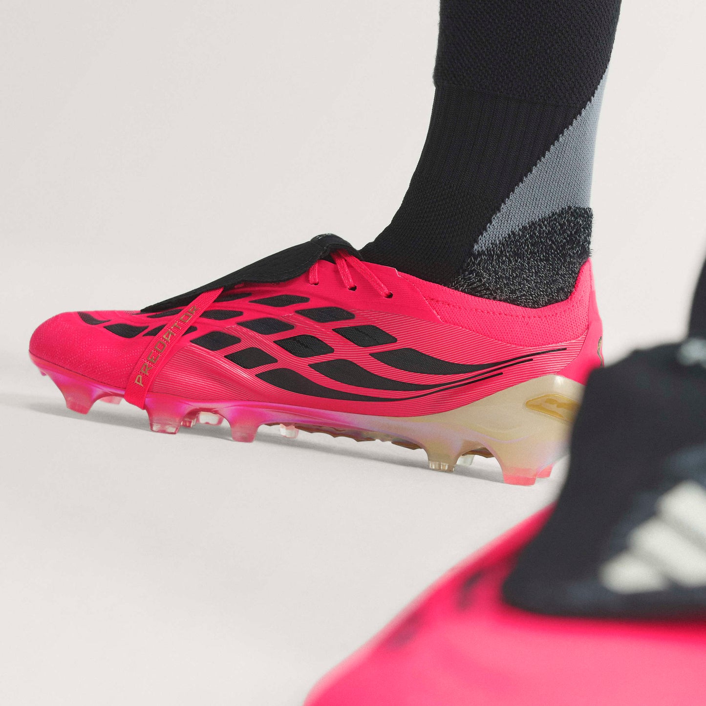 adidas Predator Elite Fold-Over Tongue FG -  Solar Turbo / Thermal Chrome / Core Black