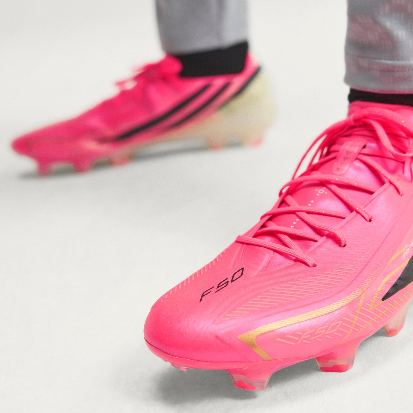 adidas F50 HYPERFAST ELITE FG - Solar Turbo / Core Black / Gold Metallic