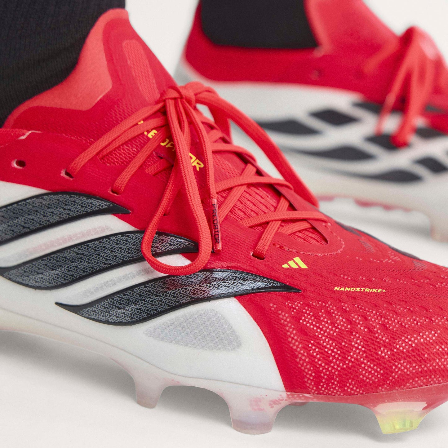 adidas Predator Elite FG - Lucid Red / Core Black / Cloud White