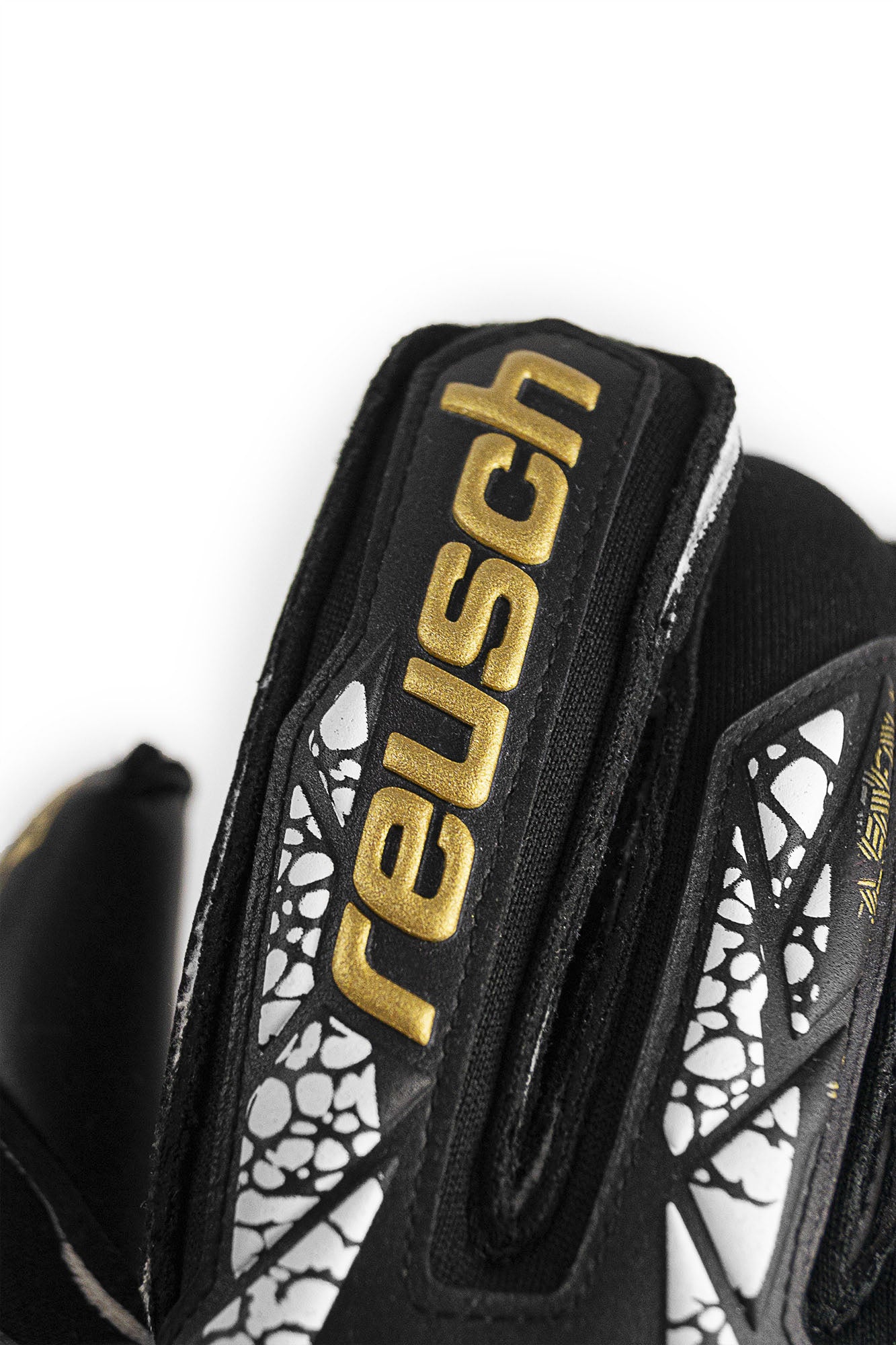 Reusch Attrakt Gold X Evolution Cut Finger Support