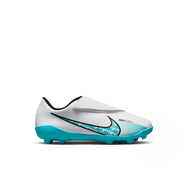 Nike youth hotsell vapor soccer cleats