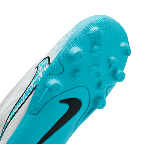 Nike sales hypervenom vapor